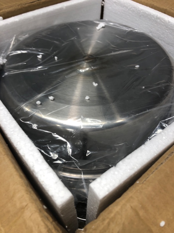 Photo 2 of **NONREFUNDABLE**FOR PARTS OR REPAIR**SEE NOTES**
BriSunshine 4 Packs 4 QT Chafing Dish Buffet Set, Stainless Steel Round Chafing Dishes with Glass Lid & Lid Holder, Catering Food Warmers for Parties Buffet Weddings Events 4 QT - 4 Packs