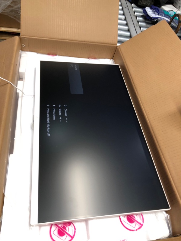 Photo 1 of LG 27SR50F-W MyView Smart Monitor 27-Inch FHD (1920x1080) IPS Display, webOS 23, HDR 10, 5Wx2 Speakers, AirPlay 2, Screen Share, Bluetooth, ThinQ App, Remote Control, White
