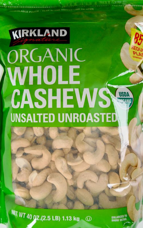 Photo 1 of Kirkland Signature Organic Whole Cashews Unsalted Unroasted, 40 Ounce (best by 08-14-2024)