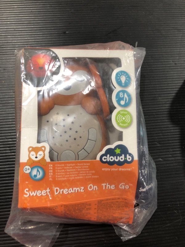 Photo 2 of Cloud b Travel Comforting Sound Machine w/Calming Light | 4 White Noise and 4 Lullabies | Re-Activating Smart Sensor | Sweet Dreamz On the Go™ - Fox Sweet Dreamz on the Go - Fox