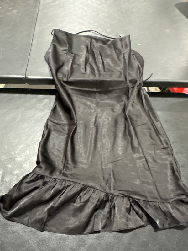 Photo 1 of XL WOMEN'S BLACK DRESS