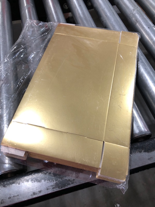 Photo 2 of 10pcs gift boxes, folding small cartons, suitable for packaging chocolate, candles, handmade soap, accessories, for parties or wedding celebrations 9.1x5.9x1.6 Inch(10pcs) Gold-Plain laser