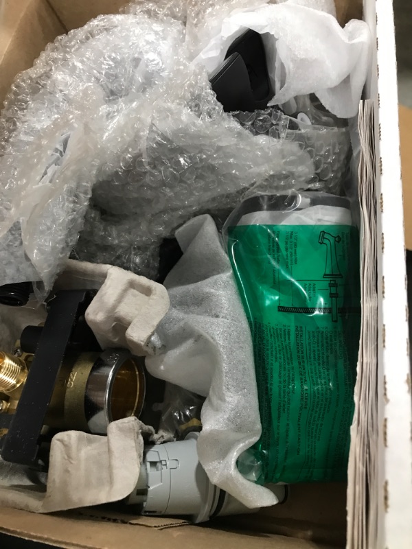 Delta Faucet Vesna 14 Series SingleHandle Shower Trim Kit with 5Spray