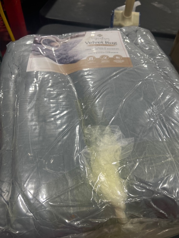 Photo 1 of Signature Loom Fluffy Shaggy Area Rug 8x10 – Soft Fuzzy Velvet Rugs for Girls Bedroom – Shaggy Carpet for Kids Room with Non-Slip Bottom – Soft Fluffy Throw Rug Indoor Living Room Carpet, Grey Grey 8x10