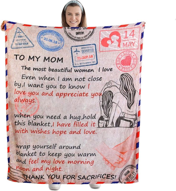 Photo 1 of Inneroam Gifts for Mom, Mothers Birthday Gifts Blanket 50 * 60 inch Basket for Mom Self Care Women Gift Box to My Mom from Daughter Son Includes Bracelets Eye Mask Makeup Bag Mirror Jewelry Plate 
