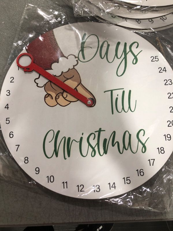 Photo 1 of Wood Christmas Countdown Sign - Christmas Decor Countdown Round Design,Handcrafted Wooden Days Till Christmas Countdown,Rustic Christmas Family Count Down, Holiday Countdown Calendar (Fingers Fingers Christmas Countdown