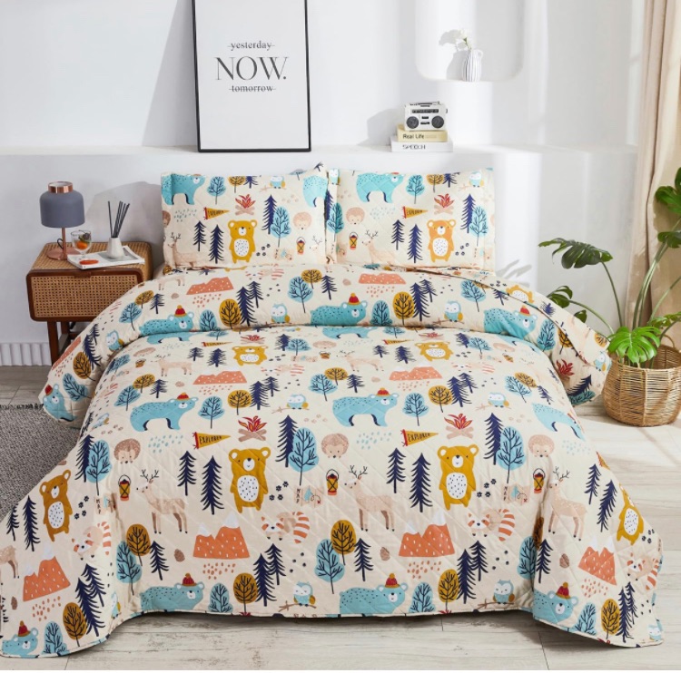 Photo 1 of Kids Quilt Set Full/Queen Size, 3-Piece Cartoon Bear Bedding Bedspread Kids Reversible