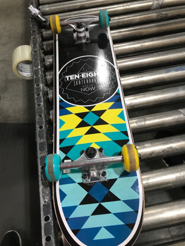 Photo 2 of 1080 Starter Series Skateboard
