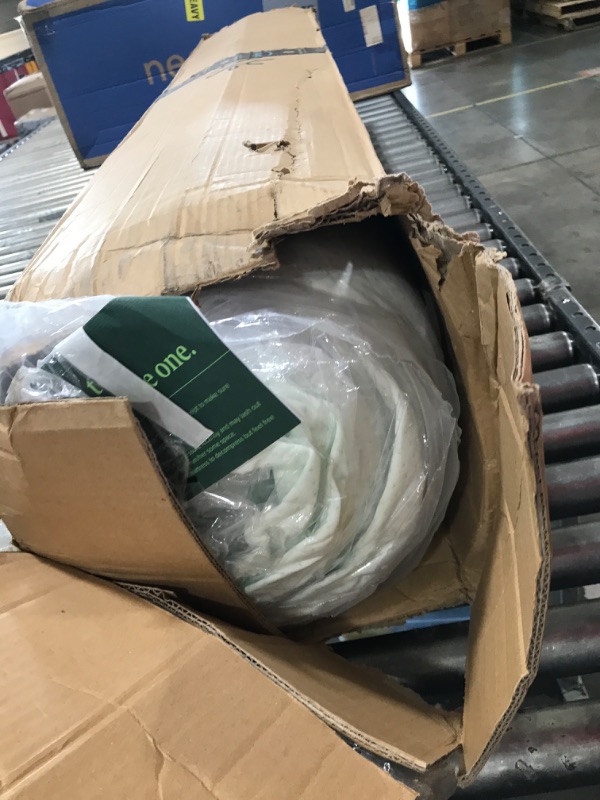 Photo 2 of Zinus 12 Inch Green Tea Memory Foam Mattress [New Version], Fiberglass Free, Medium Firm Feel, Zoned Pressure Relief, Certified Safe Foams & Fabric, Bed-in-A-Box, Queen White Queen 12" 