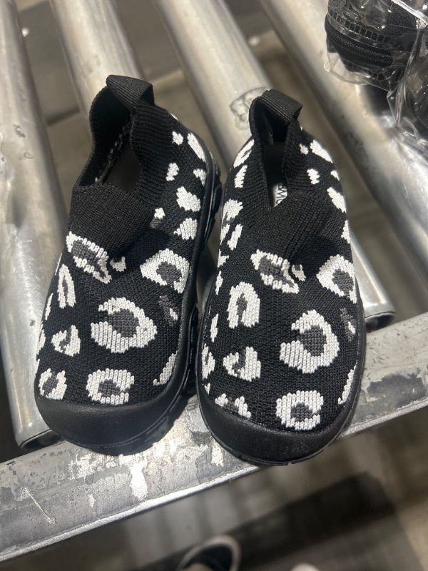 Photo 1 of TODDLER SHOES 2-3Y BLACK AND WHITE PRINT SHOES 