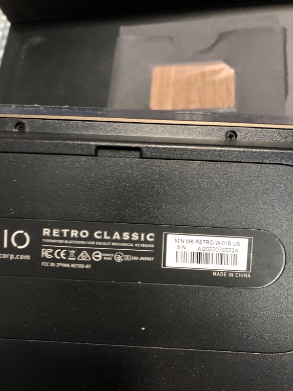 Photo 1 of Azio Retro Classic Bluetooth (Elwood) - Luxury Vintage Backlit Mechanical Keyboard, Metallic Brown/Grey (MK-RETRO-W-01B-US) & RM-RCM-L-03 Retro Classic Mouse (Artisan) Metallic Brown/Grey Retro Classic Bluetooth Keyboard + Mouse