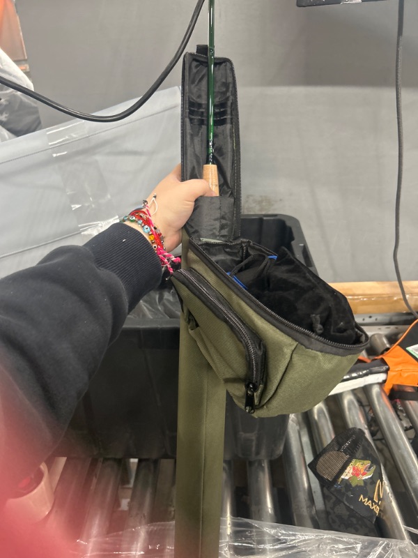 Photo 1 of M MAXIMUMCATCH Maxcatch Extreme Graphite Fly Fishing Rod 4-Piece 9 Feet with IM6 Carbon Blank, Hard Chromed Guides, A Cork Grip (Size:3/4/5/6/7/8/10wt) Fly Fishing Combo (Extreme Rod +Tino Reel) 3 wt -8'4‘’ Half-Handle Rod,3/4 Reel