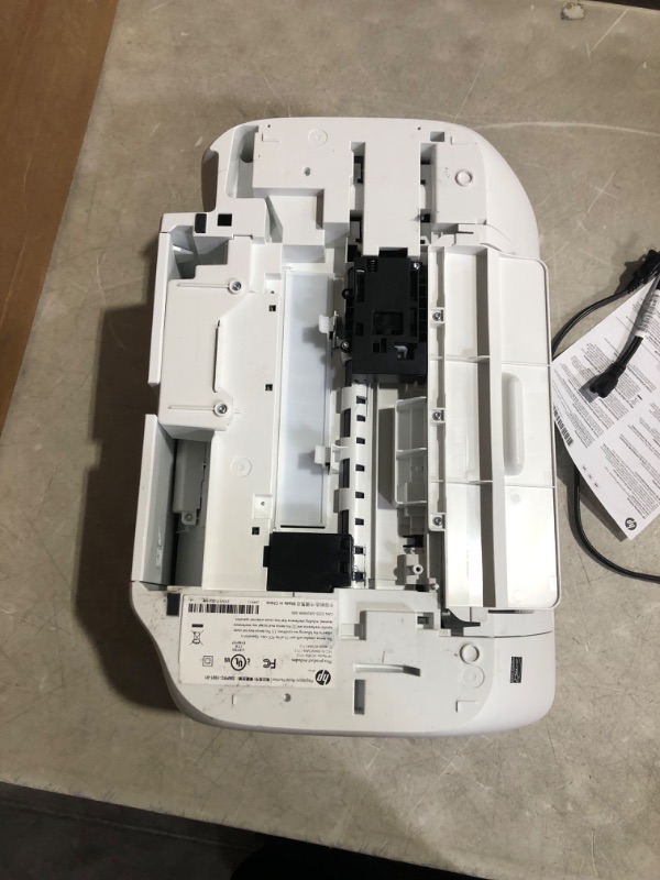 Photo 7 of ***USED - DAMAGED - SEE COMMENTS***
HP DeskJet 2723e All-in-One Printer with Bonus 9 Months of Instant Ink