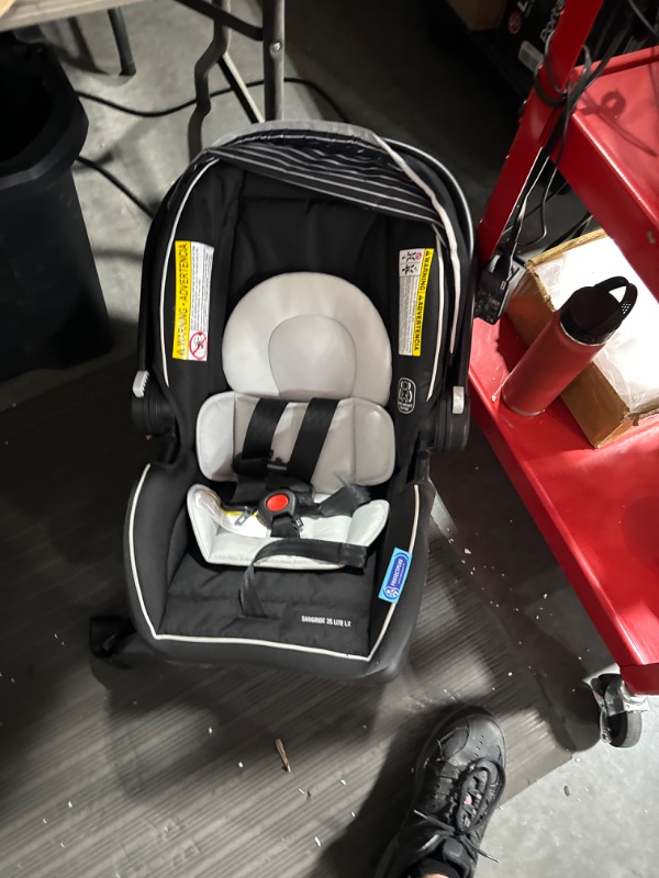 Photo 1 of **USED LIKE NEW**Graco SnugRide 35 Lite LX Infant Car Seat, Studio SnugRide 1 Count (Pack of 1) Studio
