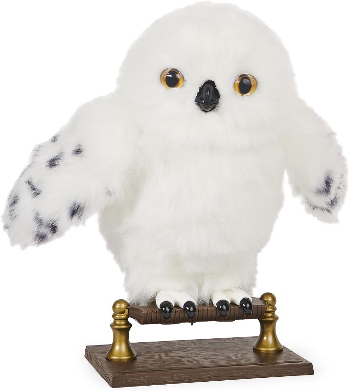 Photo 1 of Wizarding World Harry Potter, Enchanting Hedwig Interactive Owl with Over 15 Sounds and Movements and Hogwarts Envelope, Kids Toys for Ages 5 and up
