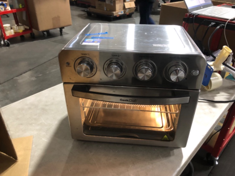 Photo 6 of ***USED - DAMAGED - SEE COMMENTS***
Geek Chef Air Fryer Toaster Oven Combo, Stainless Steel, GTO23/FM9011E