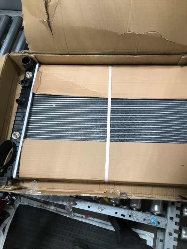 Photo 2 of DPI 2652 Factory Style 1-Row Cooling Radiator Compatible with Mercedes Benz CL500 CL55 S350 S430 S500 SL500 SL550 SL600 AMG 3.7L 4.3L 5.0L 5.5L AT 00-06, Aluminum Core
