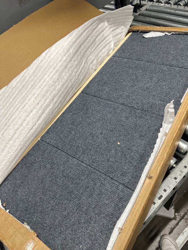 Photo 2 of ***USED - LIKELY MISSING PARTS - UNABLE TO VERIFY FUNCTIONALITY***
Dog Ramp, Adjustable Steps for High Bed, Folding Stairs Beds, Small & Large Dogs, Ramp Car with Non-Slip Surface, Wooden and Couch