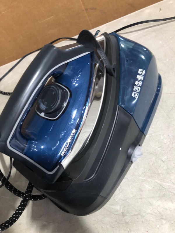 Photo 5 of **READ NOTES, MAJOR DAMAGE, SOLD FOR PARTS, NON-REFUNDABLE**
Rowenta DG8624U1 Perfect Pro Station 1800 Watts Fast Heat Up, and 430g / min steam Burst, Advanced Technology, Blue Advanced Fast Heatup Technology Blue