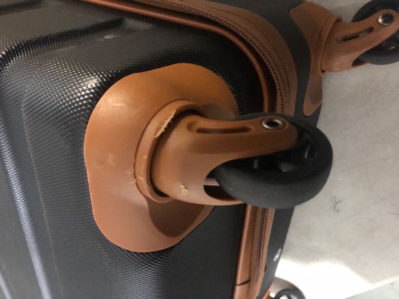 Photo 9 of *** MINOR DAMAGE**SMALLEST PIECE HAS DENTS IN TOP AND MULTIPLE SCRATCHES**THE MIDDLE HAS SOME MINOR WEAR.***
Coolife Luggage 3 Piece Set Suitcase Spinner Hardshell Lightweight TSA Lock \3 Piece Set apricot black