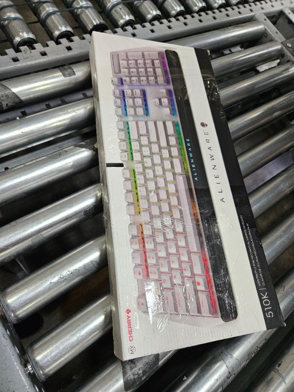 Photo 4 of Alienware New Low-Profile RGB Gaming Keyboard AW510K Light, Alienfx Per Key RGB Lighting, Media Controls and USB Passthrough, Cherry MX Low Profile Red Switches, Lunar Light Keyboard Multicolor