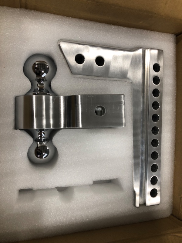 Photo 2 of *See Picture**
YIZBAP Adjustable Trailer Hitch, Fits 2.5” Receiver, 10" Drop/Rise Drop Hitch, 18500 LBS GTW, Ball Mount, 2" and 2-5/16" Dual Towing Ball with Double Stainless Steel Locks 10 inch Drop