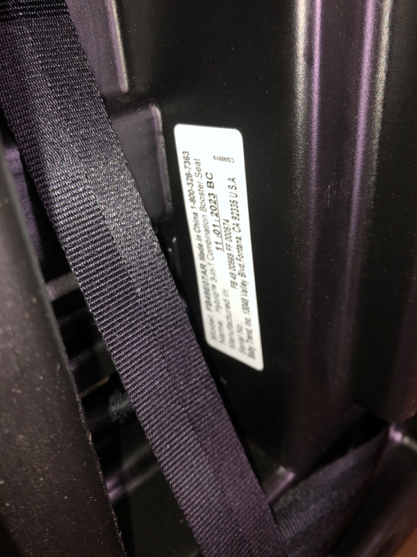 Photo 1 of Baby Trend Hybrid 3-in-1 Combination Booster Seat