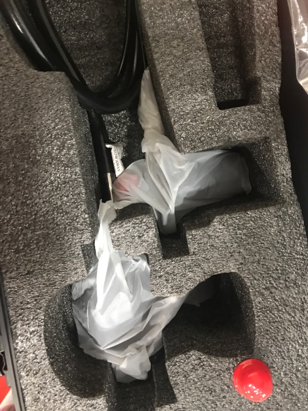 Photo 1 of SMACO Mini Scuba Tank 1.9L Capacity Diving Oxygen Tank Support 25-30 Minutes Underwater Breathing Small Scuba Tank Kit with Portable Box S700 Scuba Cylinder for Underwater Entertainment/Diving Work S700a-black