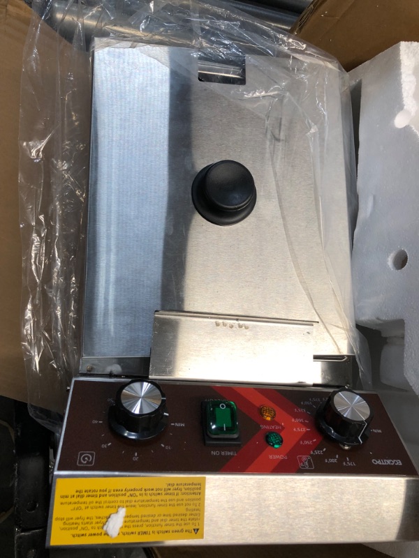 Photo 1 of ***USED*UNABLE TO TEST***
EGGKITPO Electric Deep fryer Single Tank Deep Fryer with Basket Capacity 10L(10.5QT) Electric Countertop Fryers with 60 Minute Timer for Home Kitchen and Restaurant, 1800 Watts, 120V