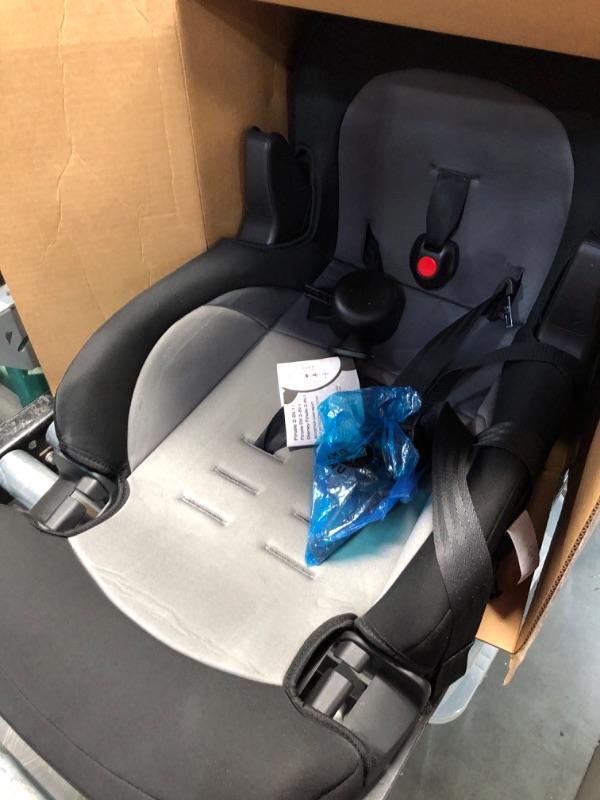 Photo 2 of **MINOR DAMAGE STAIN ON SEAT**
Cosco Finale Dx 2-In-1 Booster Car Seat, Dusk, 18.25x19x29.75 Inch (Pack of 1)