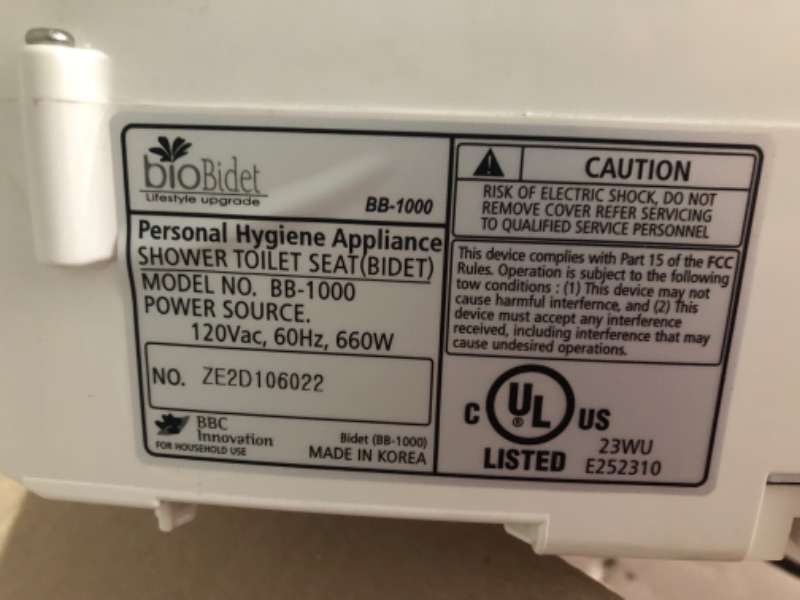 Photo 7 of ***USED - DIRTY - LIKELY MISSING PARTS - UNABLE TO TEST***
Bio Bidet by Bemis BB-1000W Supreme Warm Water Bidet Toilet Seat, Elongated, White BB-1000 Wireless Remote Elongated