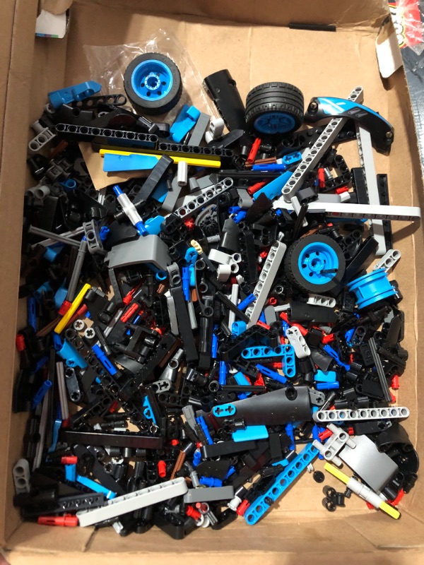 Photo 1 of *NON-REFUNDABLE*MISSING/LOOSE PARTS*NON-FUNCITONAL
 Lego TECHNIC 42162 Bugatti Agile Blue