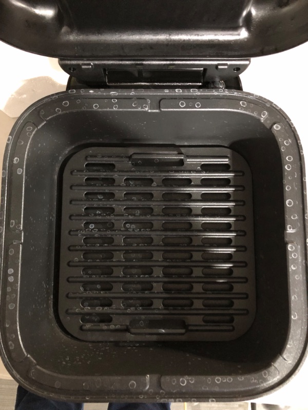 Photo 5 of ***PARTS ONLY/NON-RETURNABLE*MAJOR DAMAGE DOES NOT POWER ON*MISSING INSTRUCTION MANBUAL***
George Foreman Beyond Grill™ 7-in-1 Electric Indoor Grill with Air Fry Technology, MCAFD800D, Black, Large