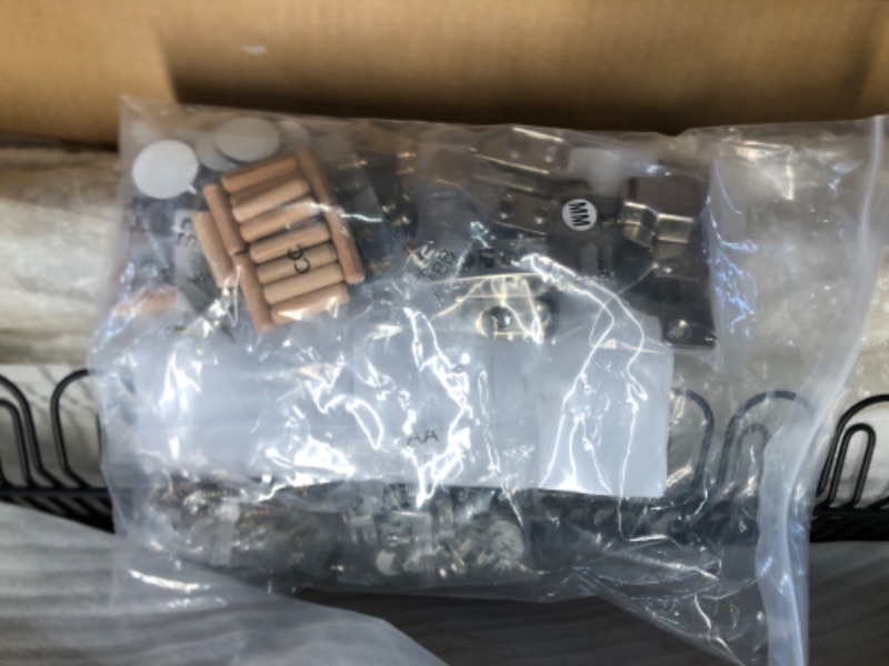 Photo 1 of Gator Frameworks Elite Series 88-Note Keyboard Desk with Flip-Top Design and Rear Cable Passthrough; Natural Maple Finish (GFW-ELITEKEYTBL88-MPL) Natural Maple 88-Note Keyboard Desk