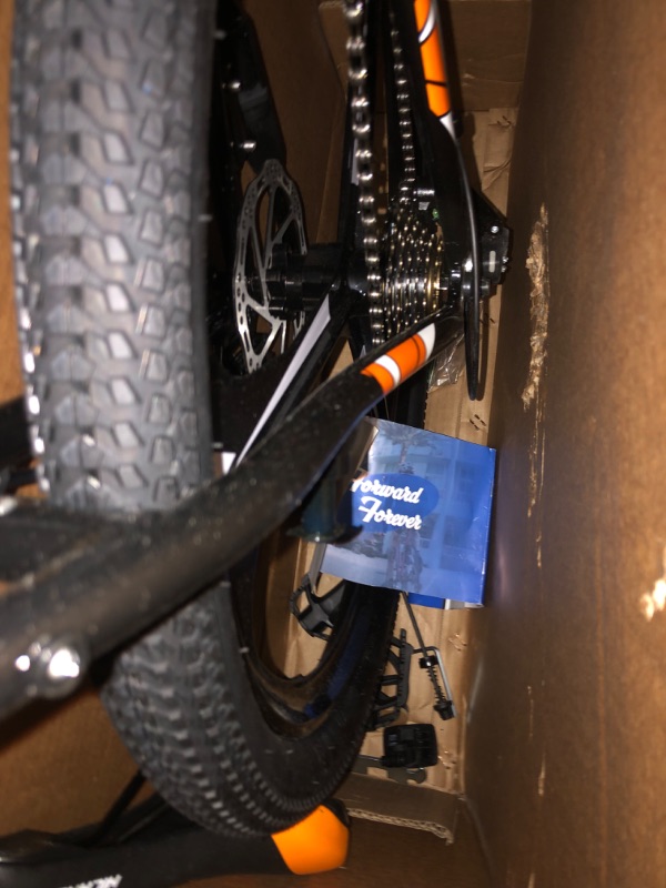 Photo 1 of **MISSING HARDWARE**
Hiland Mountain Bike, 3/6/Multi-Spokes, Shimano 21 Speeds Drivetrain, Aluminum Frame 26 Inch Wheels