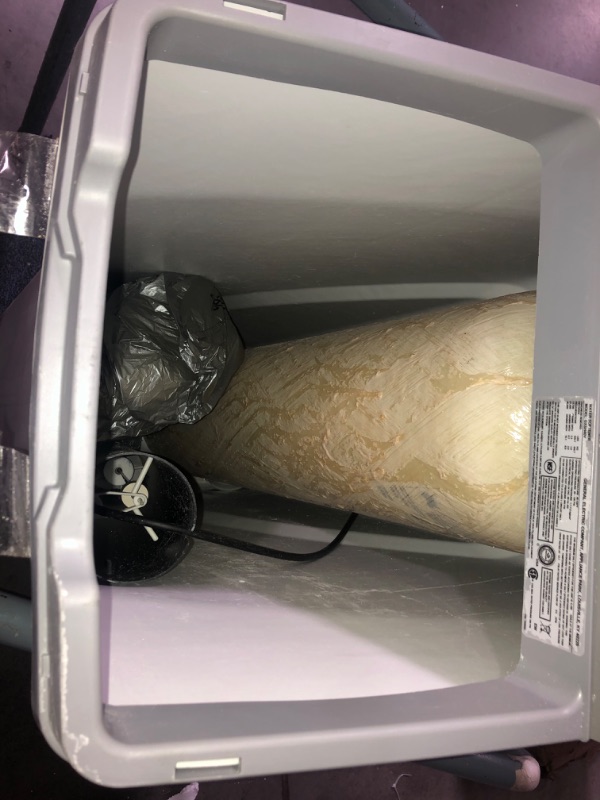 Photo 9 of ***DAMAGED - MISSING PARTS - UNTESTED - NO PACKAGING - SEE COMMENTS***
GE Water Softener System | 40,000 Grain | Reduce Hard Mineral Levels at Water Source | Reduce Salt Consumption | Improve Water Quality for Drinking, Laundry, Dishwashing & More | GXSH4