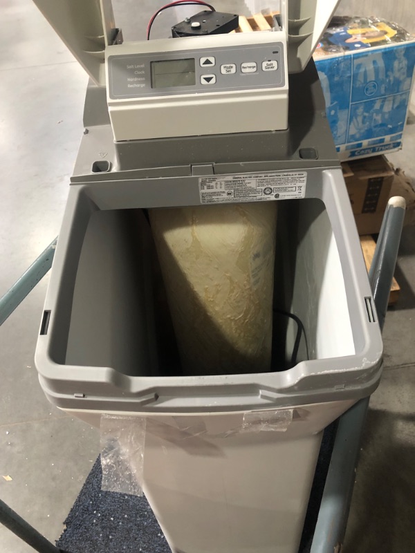 Photo 8 of ***DAMAGED - MISSING PARTS - UNTESTED - NO PACKAGING - SEE COMMENTS***
GE Water Softener System | 40,000 Grain | Reduce Hard Mineral Levels at Water Source | Reduce Salt Consumption | Improve Water Quality for Drinking, Laundry, Dishwashing & More | GXSH4