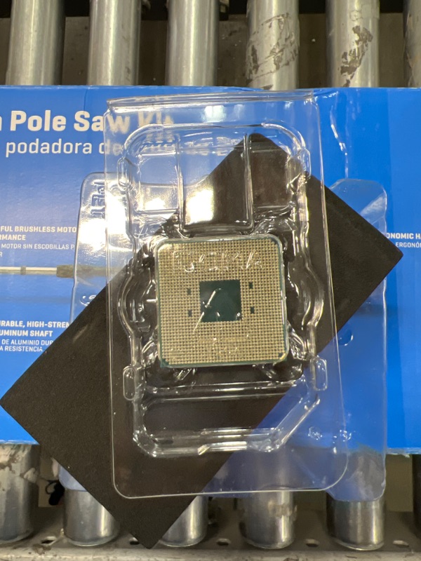 Photo 1 of AMD Ryzen 7 5800X 8-core, 16-Thread Unlocked Desktop Processor