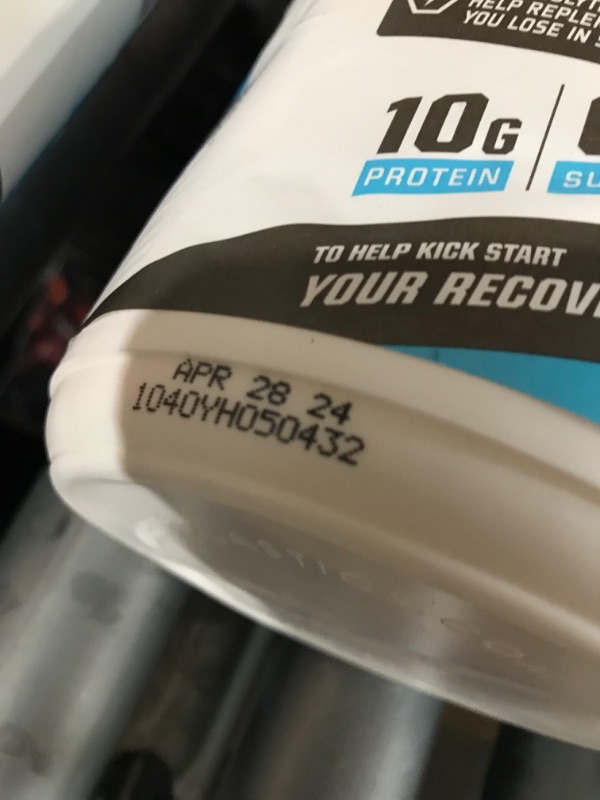 Photo 2 of **NON-REFUNDABLE**Gatorade Zero with Protein Powder, 10g Whey Protein Isolate, Zero Sugar, Electrolytes, Glacier Freeze, 1.5lb Canister (Pack of 1) Glacier Freeze 1.5 Pound (Pack of 1)