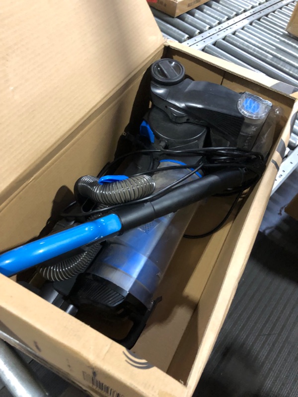 Photo 2 of **NON-REFUNDABLE**NO RETURNS**PARTS ONLY*******BY BIDDING ON THIS ITEM, YOU UNDERSTAND THAT THIS SALE IS FINAL AND ITEM CANNOT BE RETURNED***
 
*** UNKNOWN IF MISSING PARTS *** Vacmaster UC0501 Bagless Upright Vacuum Cleaner with Large Dust Cup Capacity