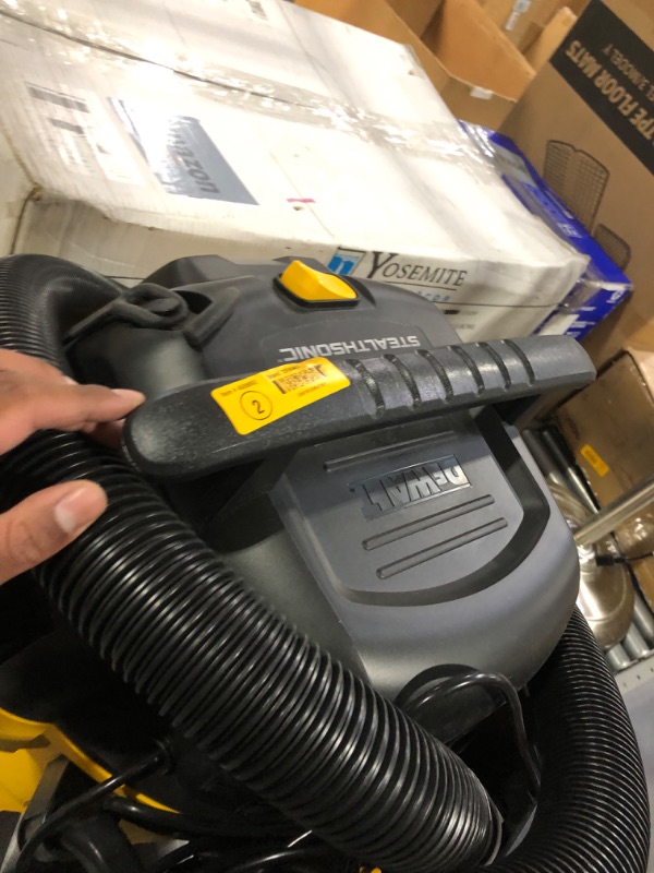 Photo 5 of (not functional)(sold for parts only) DEWALT Stealthsonic Quiet 12-Gallons 5.5-HP Corded Wet/Dry Shop Vacuum