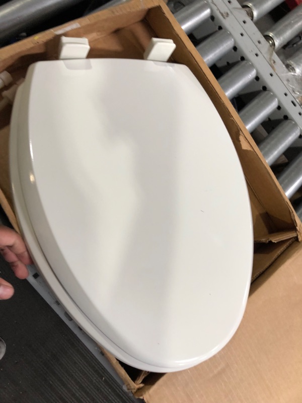 Photo 4 of *** UNKNOWN IF MISSING PARTS *** Mayfair 847SLOW 000 Kendall Slow-Close, Removable Enameled Wood Toilet Seat 