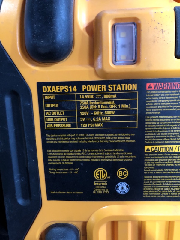 Photo 3 of **CHARGER MISSING - UNABLE TO FULLY TEST**
DEWALT DXAEJ14-Type2 Digital Portable Power Station Jump Starter