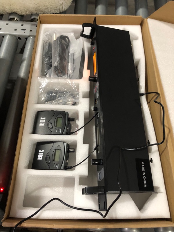 Photo 2 of **UNABLE TO FULLY TEST**
XTUGA RW2080 Rocket Audio Whole Metal Wireless in Ear Monitor System 2 Channel 2 Bodypack Monitoring with in Earphone Wireless
