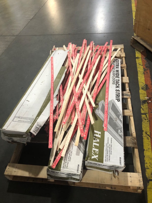Photo 1 of **CAUTION PICKING UP. CARPET TACKS OUT OF PACKAGE ***TRUCK/TRAILER PICKUP ONLY - BUNDLE OF 3***
Halex Poplar 1 in. W x 4 ft. L Carpet Tack Strip for Wood Subfloors (100-Pack) 