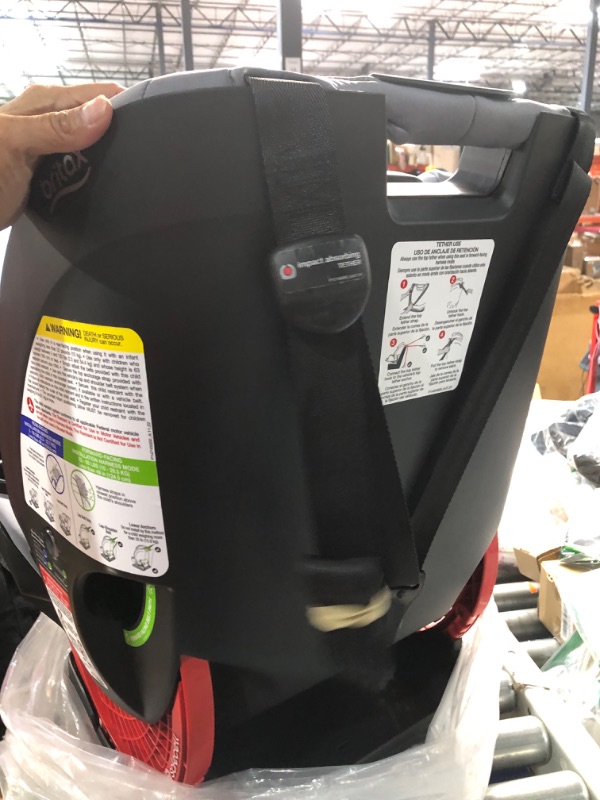 Photo 3 of Britax One4Life Convertible Car Seat, 10 Years of Use from 5 to 120 Pounds, Converts from Rear-Facing Infant Car Seat to Forward-Facing Booster Seat, Machine-Washable Fabric, Glacier Graphite