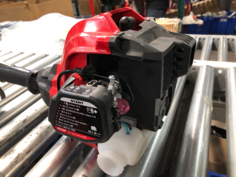 Photo 1 of CRAFTSMAN WS2200 25-cc 2-cycle 17-in Straight Shaft Attachment Capable Gas String Trimmer *DOES NOT INCLUDE STRING*
