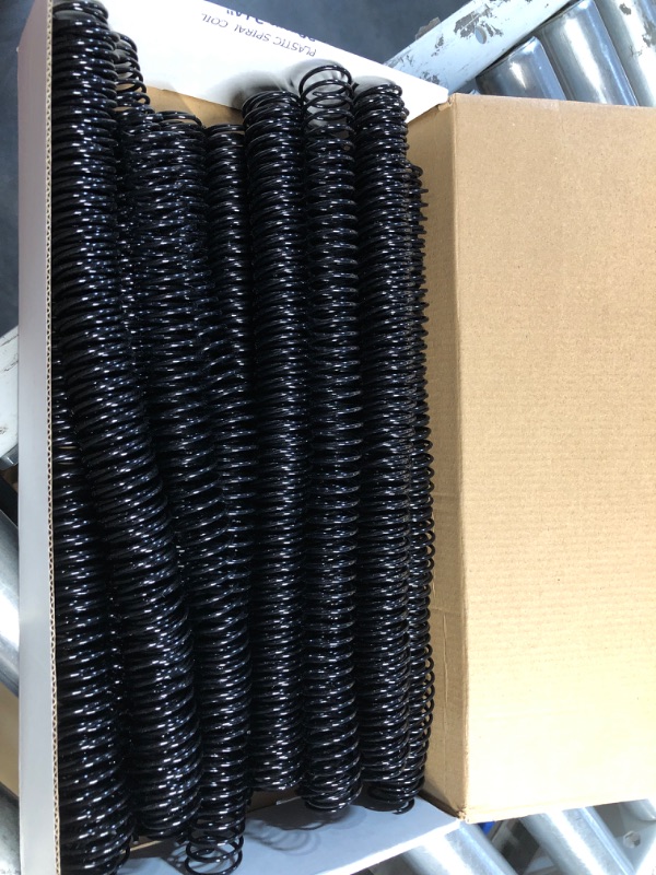 Photo 2 of Binditek 50 Pack Plastic Spiral Binding Coils, 20mm(3/4"), 170 Sheet Capacity, 4:1 Pitch, Black Binding Spirals,