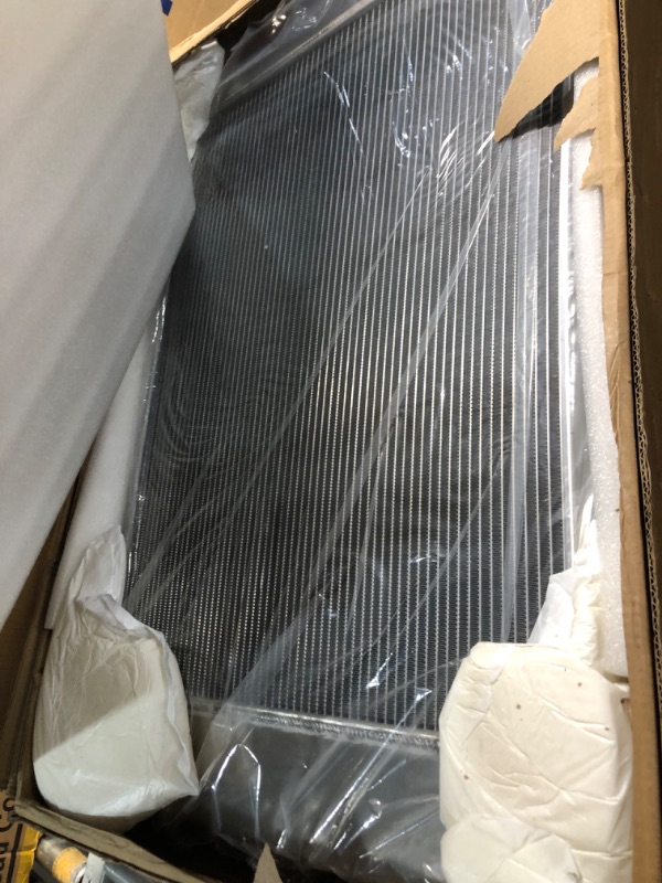 Photo 1 of Chevy Kodiak Radiator, GMC Topkick Radiator, Aluminum Radiator for 1991-2002 Chevy GMC C60 C6500 C70 C7500 C6000 C7000 Truck, 4 Row Cores