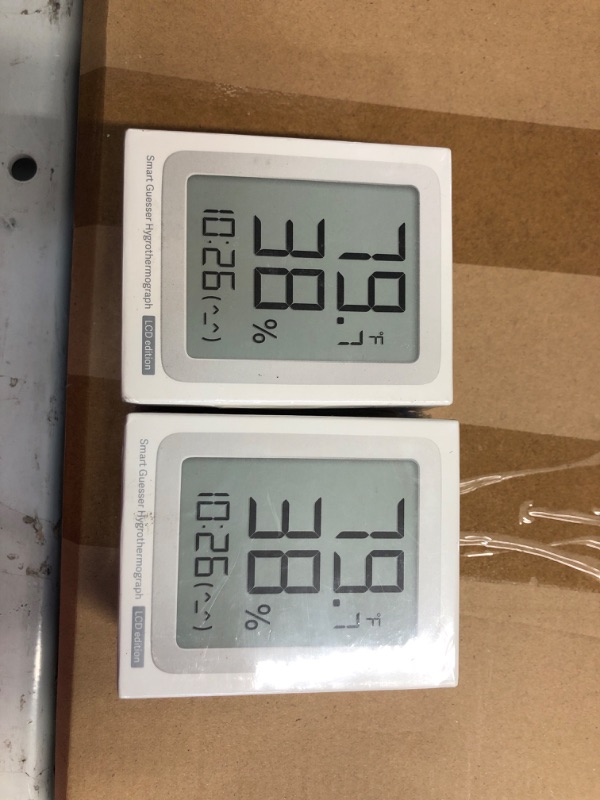 Photo 2 of (pack of 2) Smart Guesser 2 Pack Digital Hygrometer Indoor Thermometer HD 3.5? Large LCD Screen, Thermometer for Home,Room Temperature Humidity Meter High Acurracy Temperature Sensor Humidity Gauge White White 2